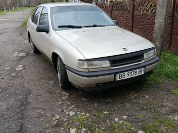 Авто Opel Vectra 1990 № 8718417