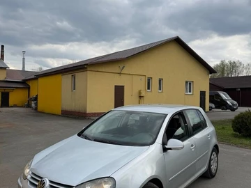 Авто Volkswagen Golf 2004 № 8718502