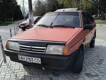 Авто ВАЗ 2109 1992 № 8718504