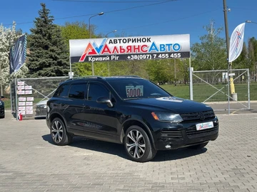 Авто Volkswagen Touareg 2012 № 8718536