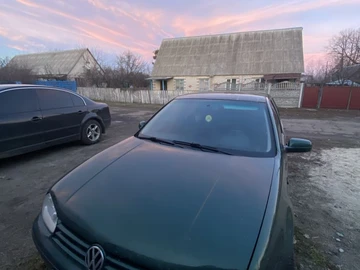 Авто Volkswagen Golf 1998 № 8718673