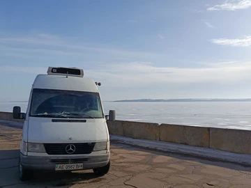 Авто Mercedes 220 1995 № 8718675