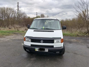 Авто Volkswagen Transporter 2001 № 8718695