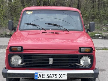 Авто ВАЗ 21214 1995 № 8718875