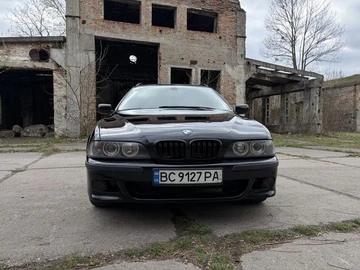 Авто BMW 5 Серия 2002 № 8718903