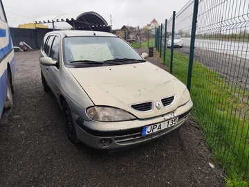 Авто Renault Megane 2000 № 8718933