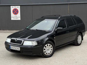 Авто Skoda Octavia 2002 № 8719066