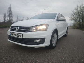 Авто Volkswagen Polo 2017 № 8719092