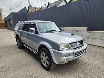 Авто Mitsubishi L 200 2005 № 8719110
