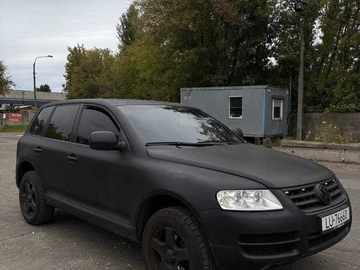 Авто Volkswagen Touareg 2005 № 8719133
