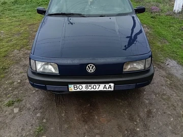 Авто Volkswagen Passat Sedan 1991 № 8719283