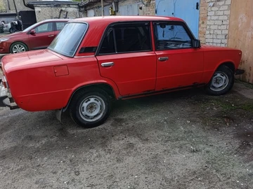 Авто ВАЗ 2101 1982 № 8719294