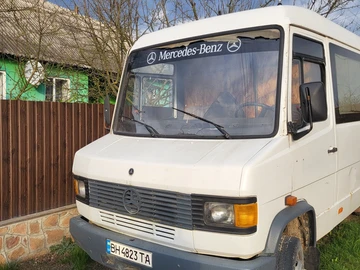 Авто Mercedes Mb 1989 № 8719308
