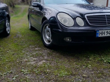 Авто Mercedes E Серия 2004 № 8719313