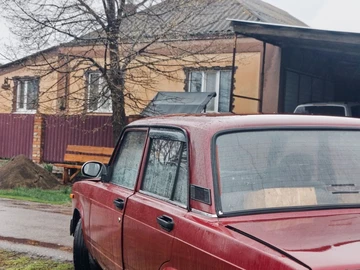 Авто ВАЗ 2107 2007 № 8719356