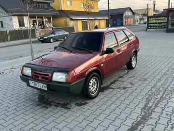 Авто ВАЗ 2109 1997 № 8719377