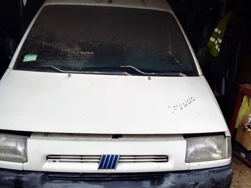 Авто Fiat Scudo 2000 № 8719572
