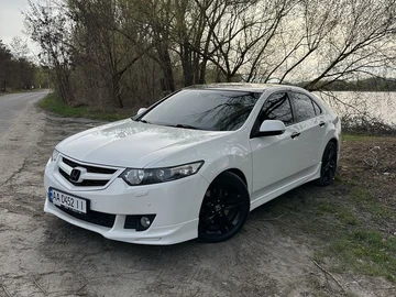 Авто Honda Accord 2010 № 8719597