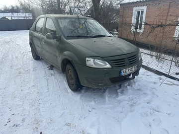 Авто Renault Logan 2010 № 8719645
