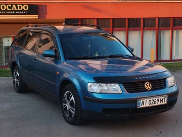 Авто Volkswagen Passat Variant 1999 № 8719778