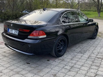 Авто BMW 7 Серия 2004 № 8719825