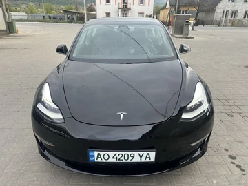 Авто Tesla Model 3 2019 № 8719828