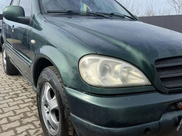 Авто Mercedes Ml Серия 2000 № 8719916