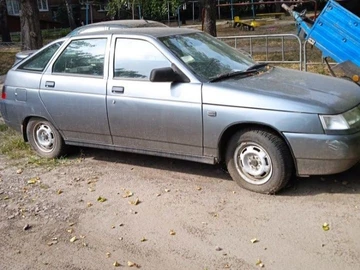Авто ВАЗ 2112 2005 № 8719931