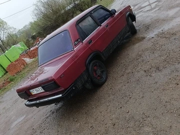 Авто ВАЗ 2107 1997 № 8719933