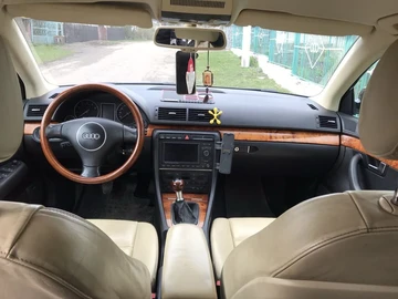 Авто Audi A4 2004 № 8720002