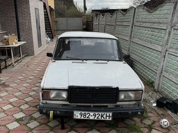 Авто ВАЗ 2107 2002 № 8720013