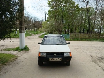 Авто ЗАЗ 1102 1993 № 8720075
