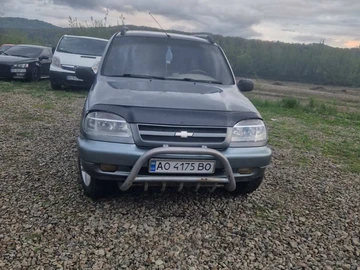 Авто Chevrolet Niva 2005 № 8720100