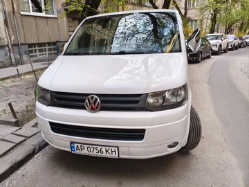 Авто Volkswagen Transporter 2009 № 8720111