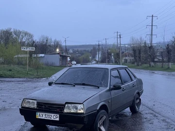 Авто ВАЗ 21099 1992 № 8720202