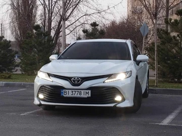 Авто Toyota Camry 2018 № 8720283