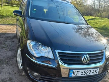Авто Volkswagen Touran 2007 № 8720288
