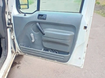 Авто Ford Canyon 2003 № 8720295