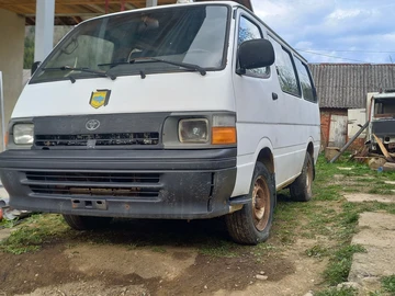 Авто Toyota Hiace 1994 № 8720301
