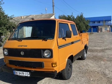 Авто Volkswagen Transporter 1983 № 8720415