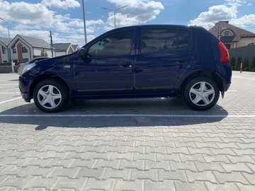 Авто Dacia Sandero 2009 № 8720419