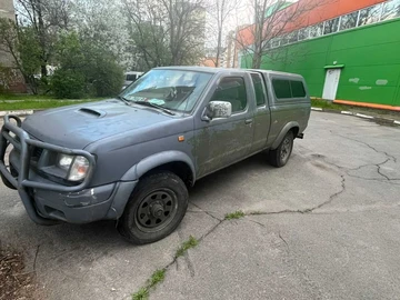 Авто Nissan Pick Up 2000 № 8720499