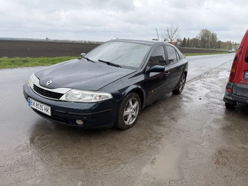 Авто Renault Laguna 2002 № 8720503