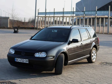 Авто Volkswagen Golf 2003 № 8720512