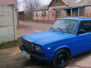Авто ВАЗ 2107 2004 № 8720517
