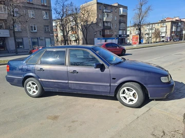 Авто Volkswagen Passat Sedan 1998 № 8720526