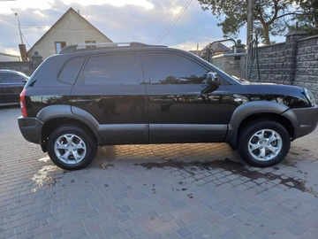 Авто Hyundai Tucson 2008 № 8720539