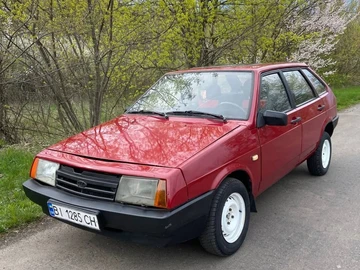Авто ВАЗ 2109 1992 № 8720545