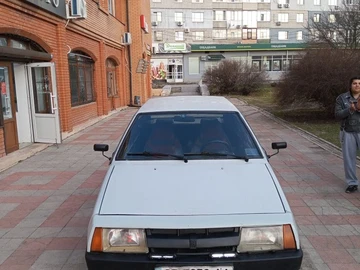 Авто ВАЗ 2109 1992 № 8720657