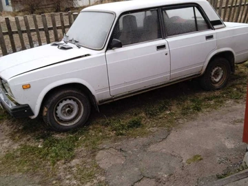 Авто ВАЗ 2107 2004 № 8720659